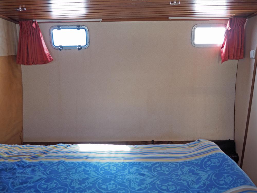 Aft cabin, Accommodation